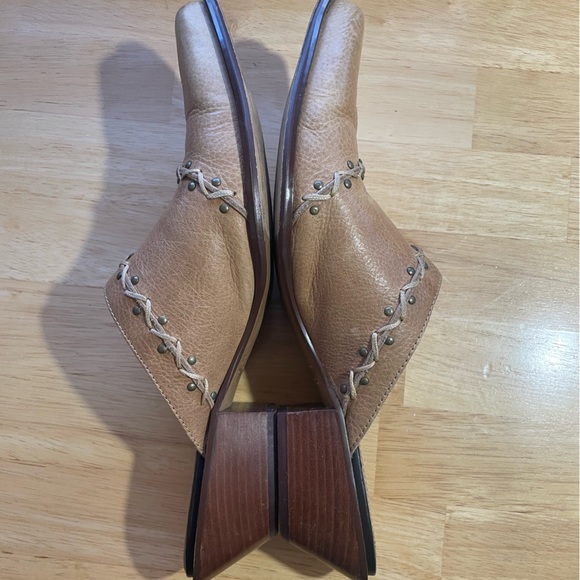 Sonora Western Beige Leather Studded Mules Slides Size 9 - Picture 7 of 9